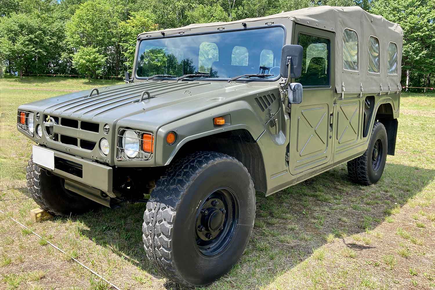 自衛隊の高機動車 〜 画像12