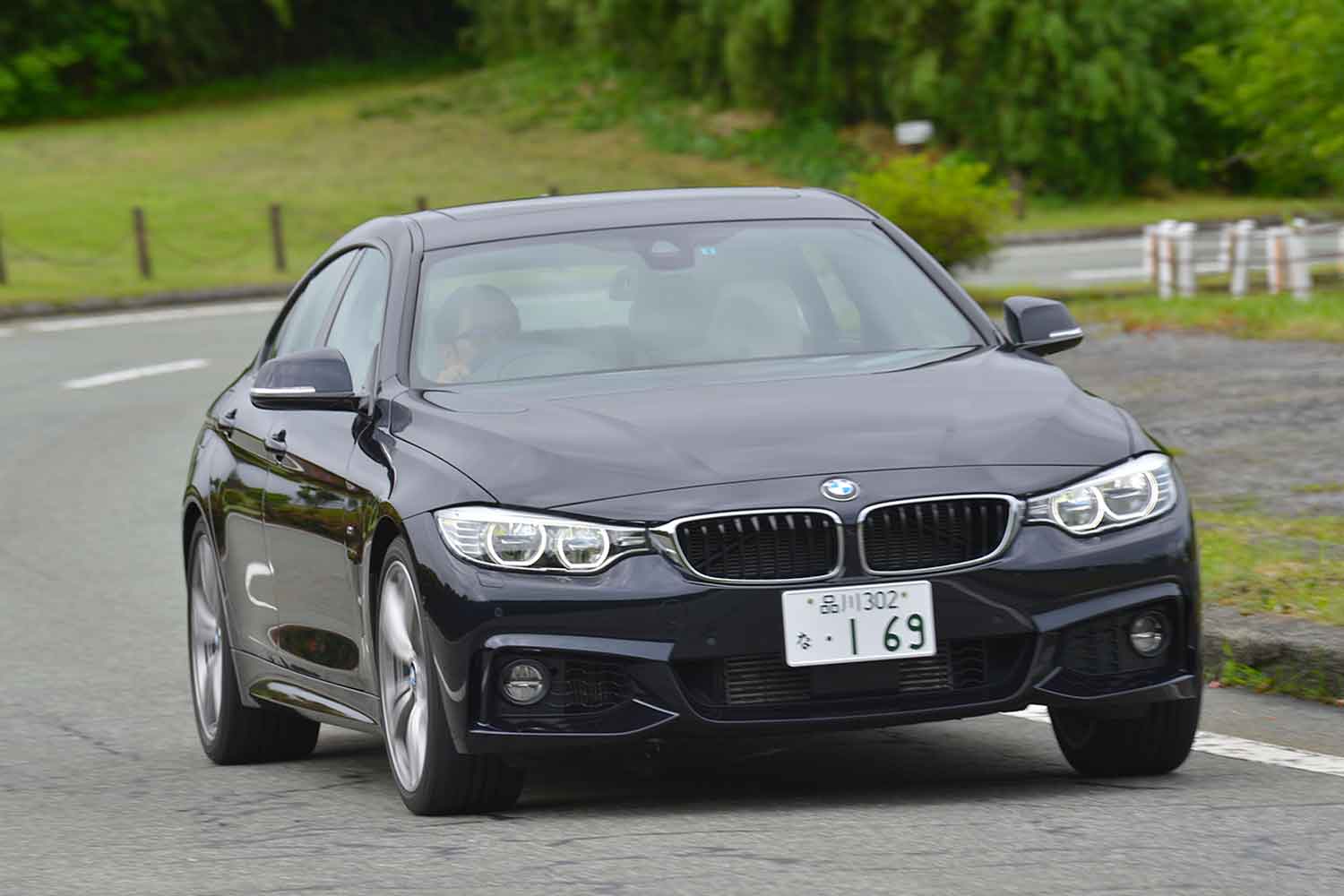 BMW4シリーズ グランクーペ（初代）の走行写真 〜 画像16