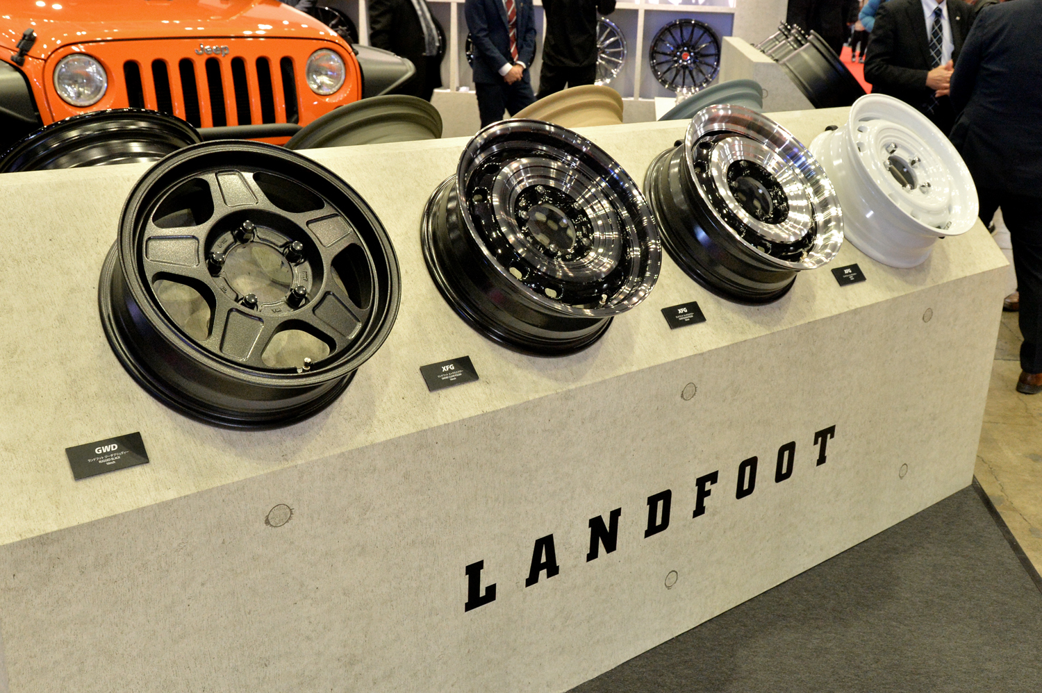 LANDFOOTの展示 〜 画像2