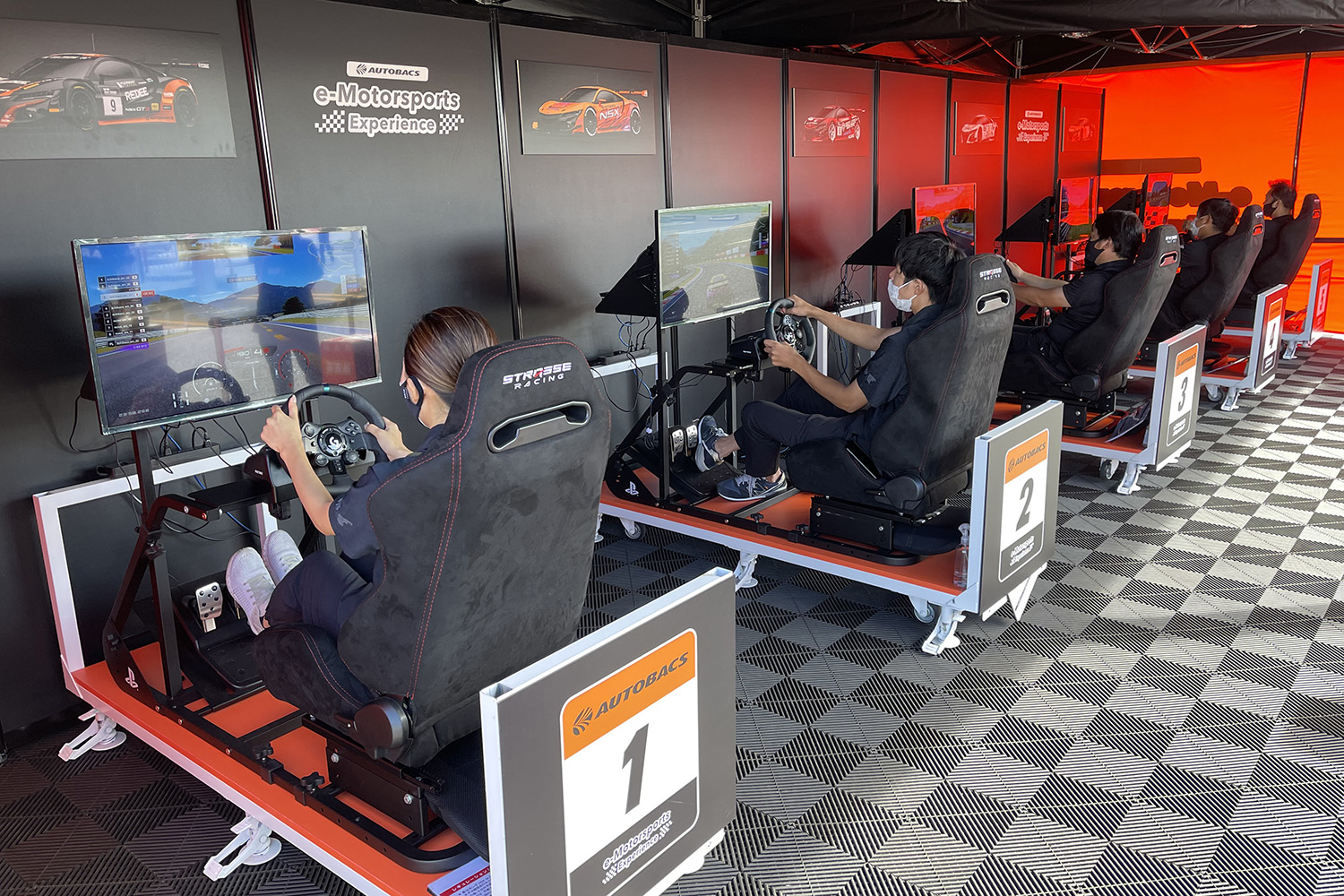 e-Motorsports（レースゲーム）