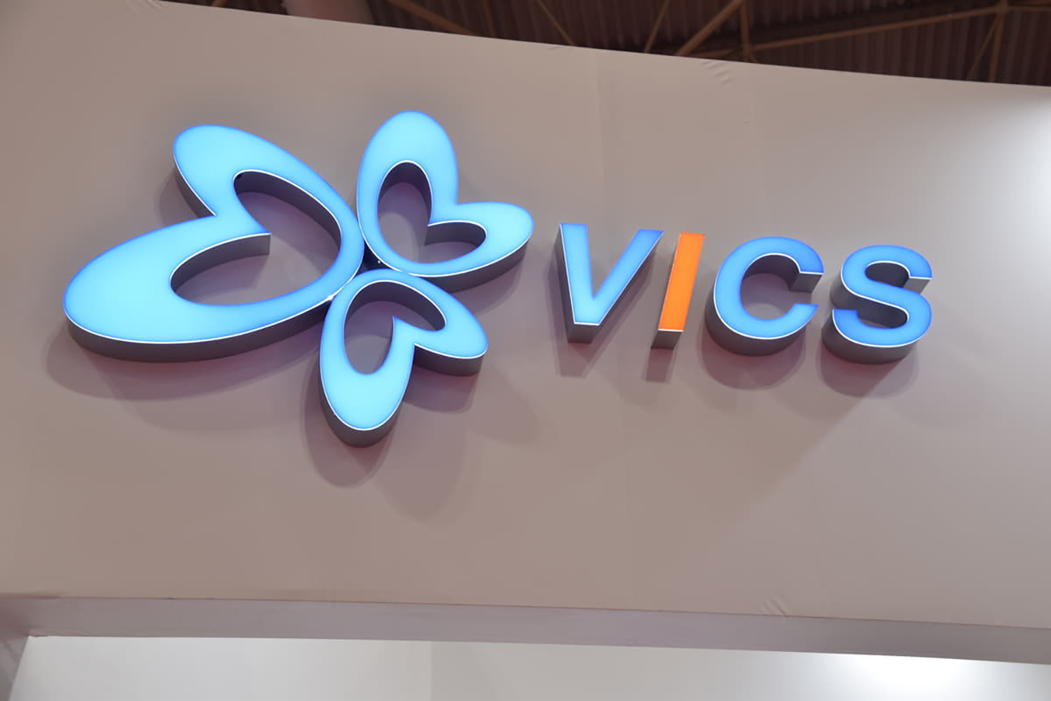 無くてはならない重要機能「VICS」の仕組みとは