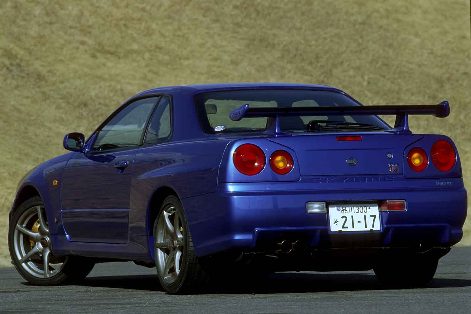 日産スカイラインGT-R（R34）のリヤ 〜 画像4