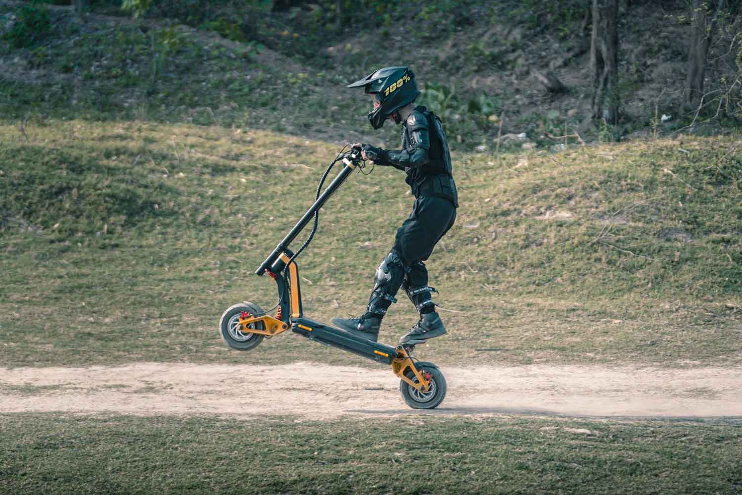 中国のキックボードと一輪車がもはやエクストリームスポーツだった 〜 画像11