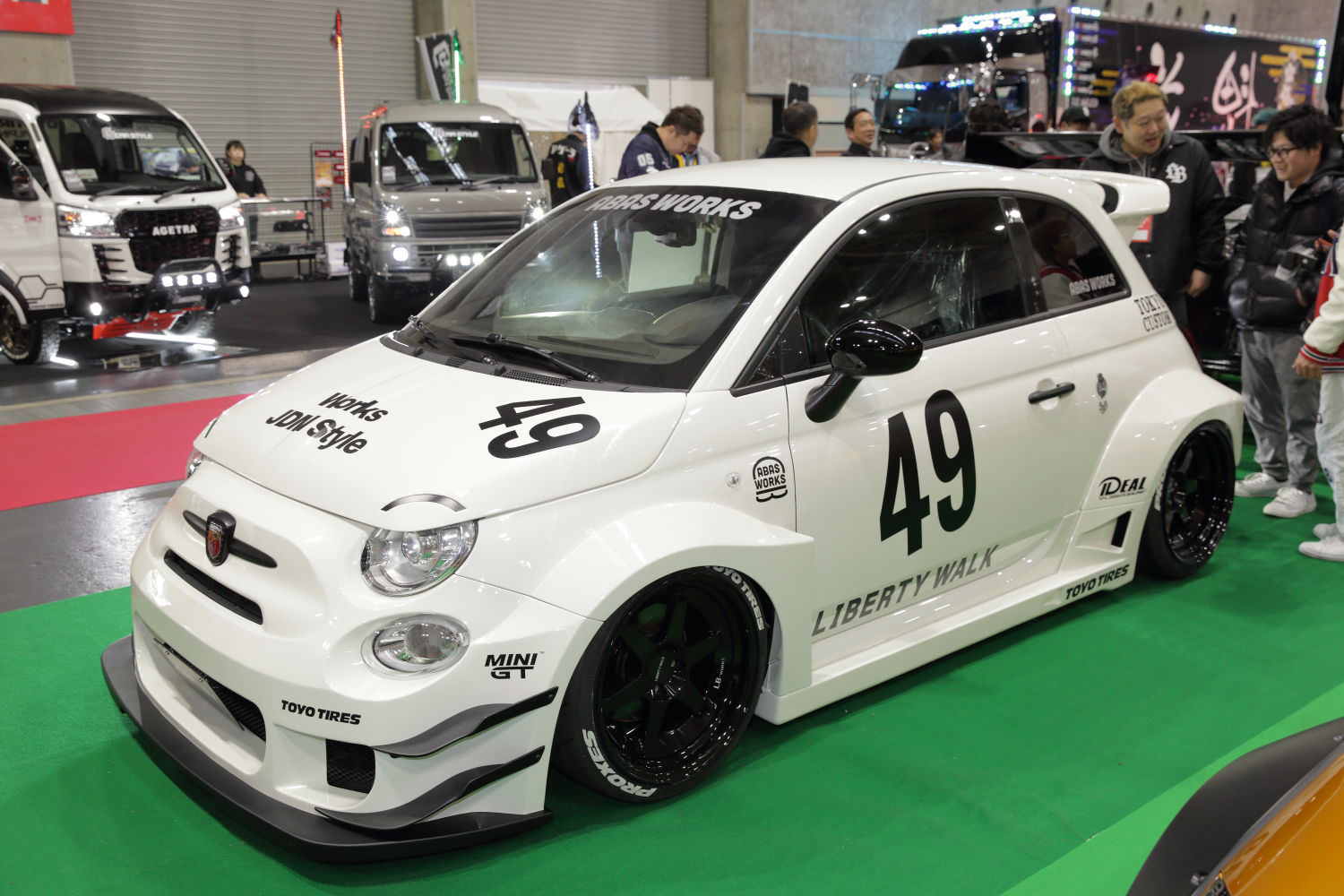 大阪オートメッセ2024でリバティウォークが展示した「LB-WORKS AZ-1 LB40」、「LB-WORKS x Abas Works ABARTH 595」を紹介 〜 画像13