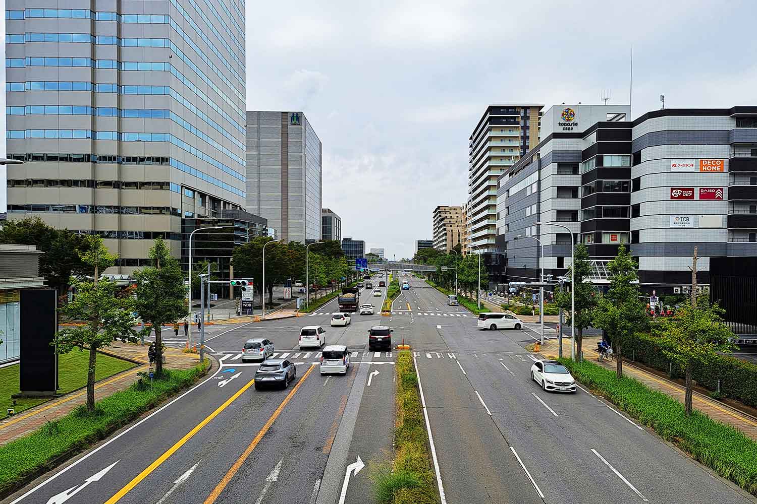 幹線道路のイメージ