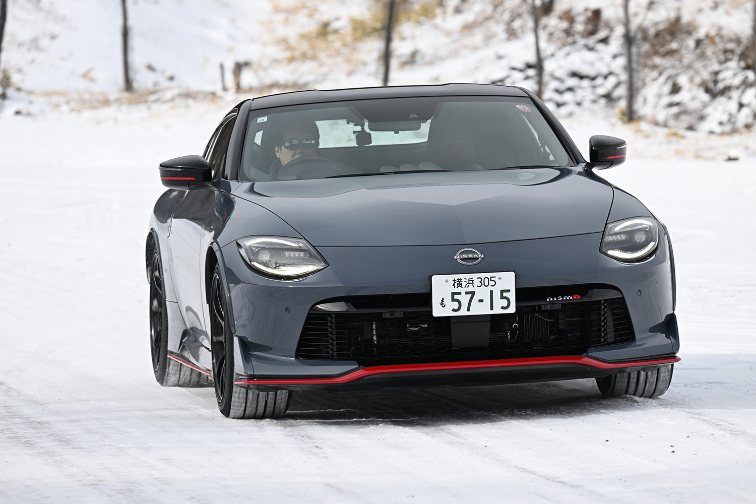 レーシングドライバーが最新の日産車を雪上で一気乗り 〜 画像17