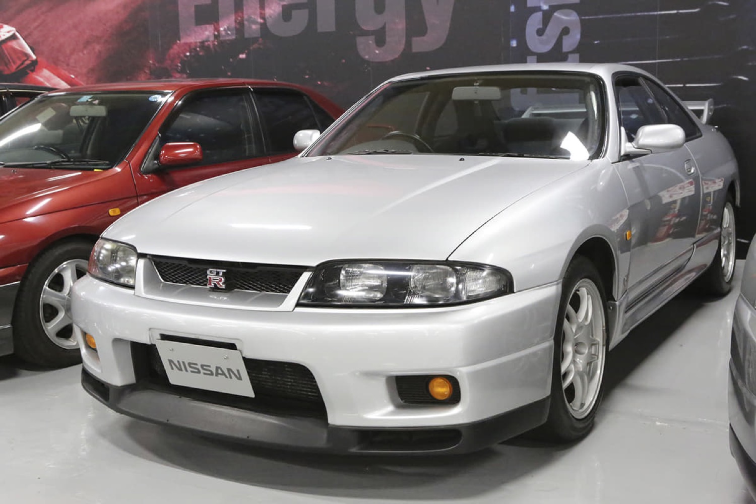 日産スカイラインGT-R（R33）のフロントリップスポイラー 〜 画像8