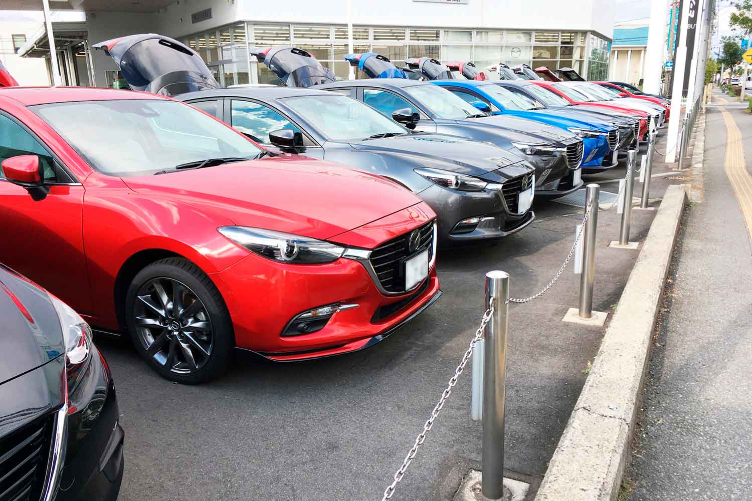 中古車市場に登場したばかりの新型車が並んでいる理由 〜 画像1