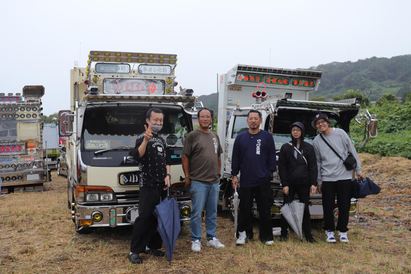 プラモ作りにデコチャリからデコトラ運転手という王道コース！　一時落ち着くもSNSを通じてデコトラ熱が再燃したアラフィフの日常