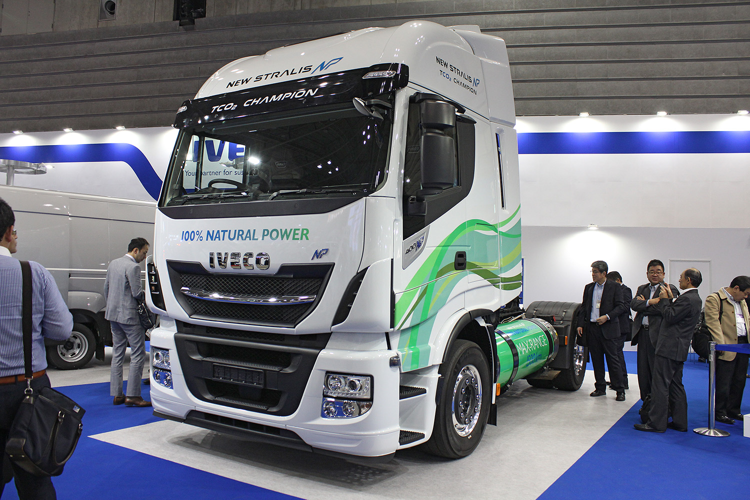 IVECO ストラリス NP400