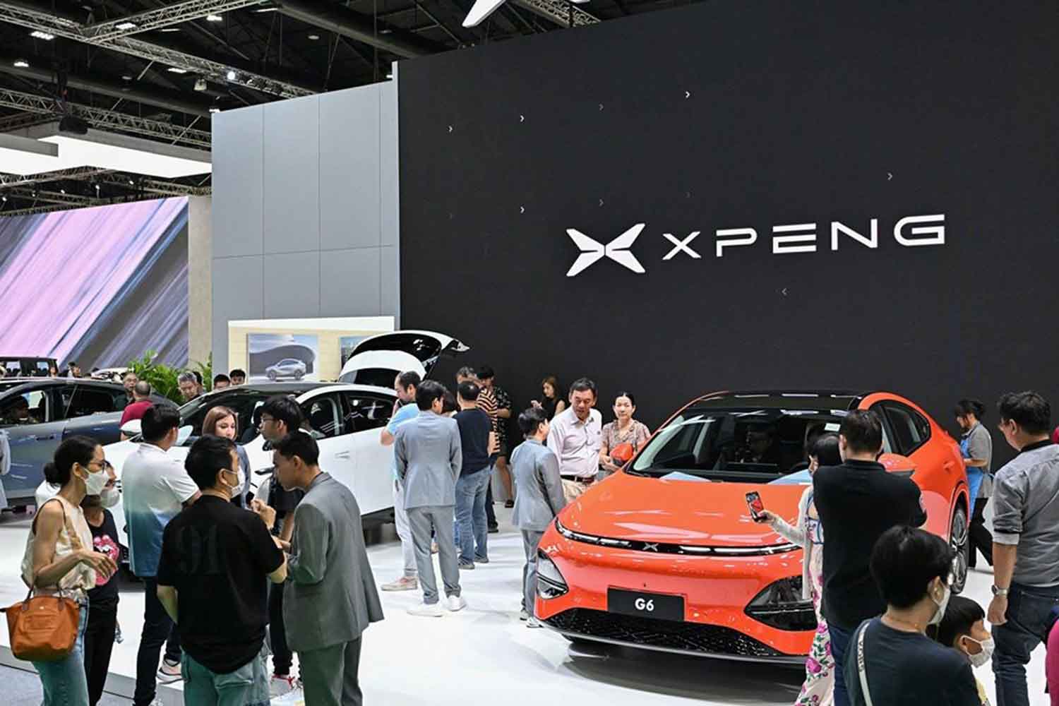 バンコク国際モーターショー2024の「XPENG(小鵬汽車)」ブースの様子 〜 画像4