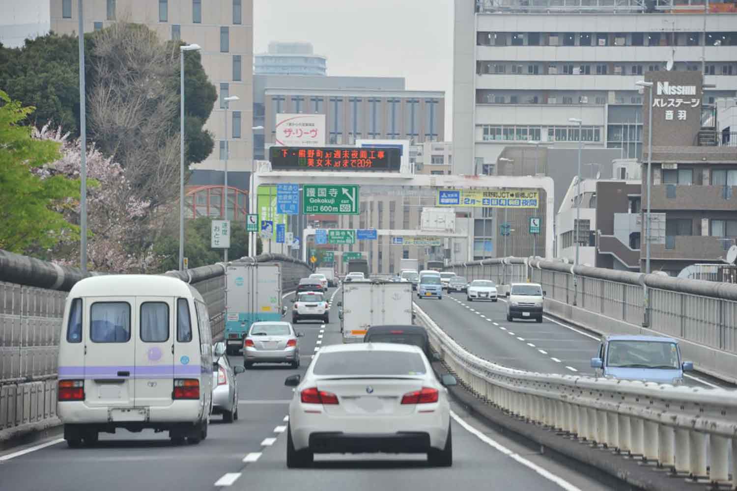 首都高速道路の様子