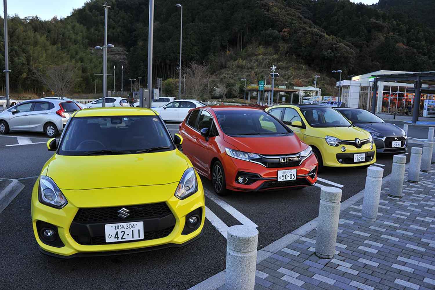 高速道路のSA・PAの駐車場