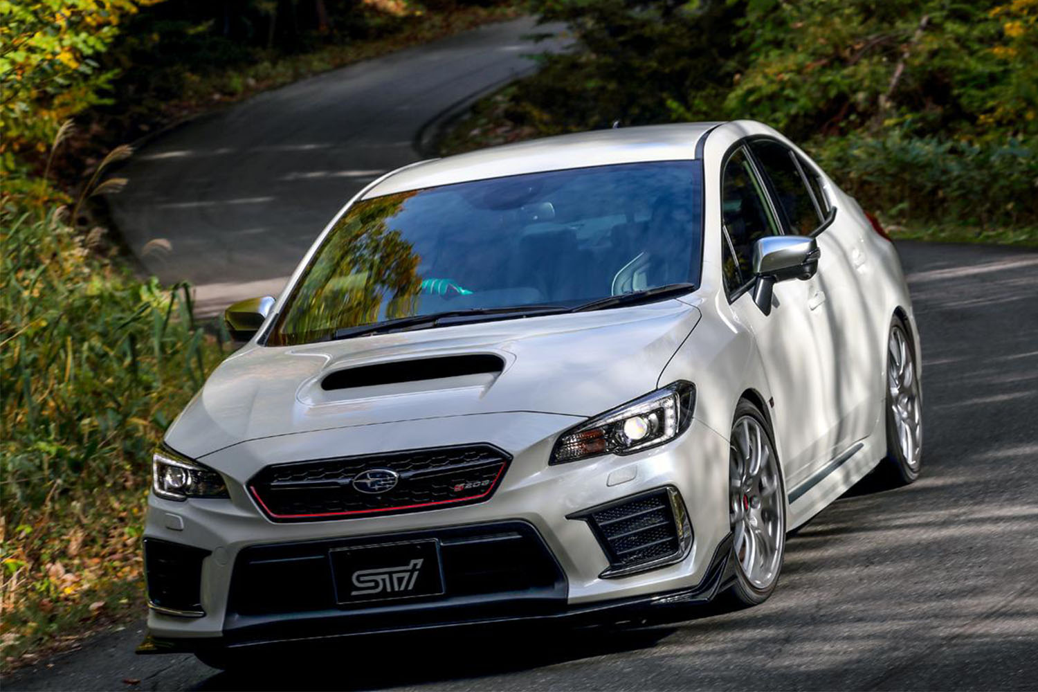 スバル　WRX S208