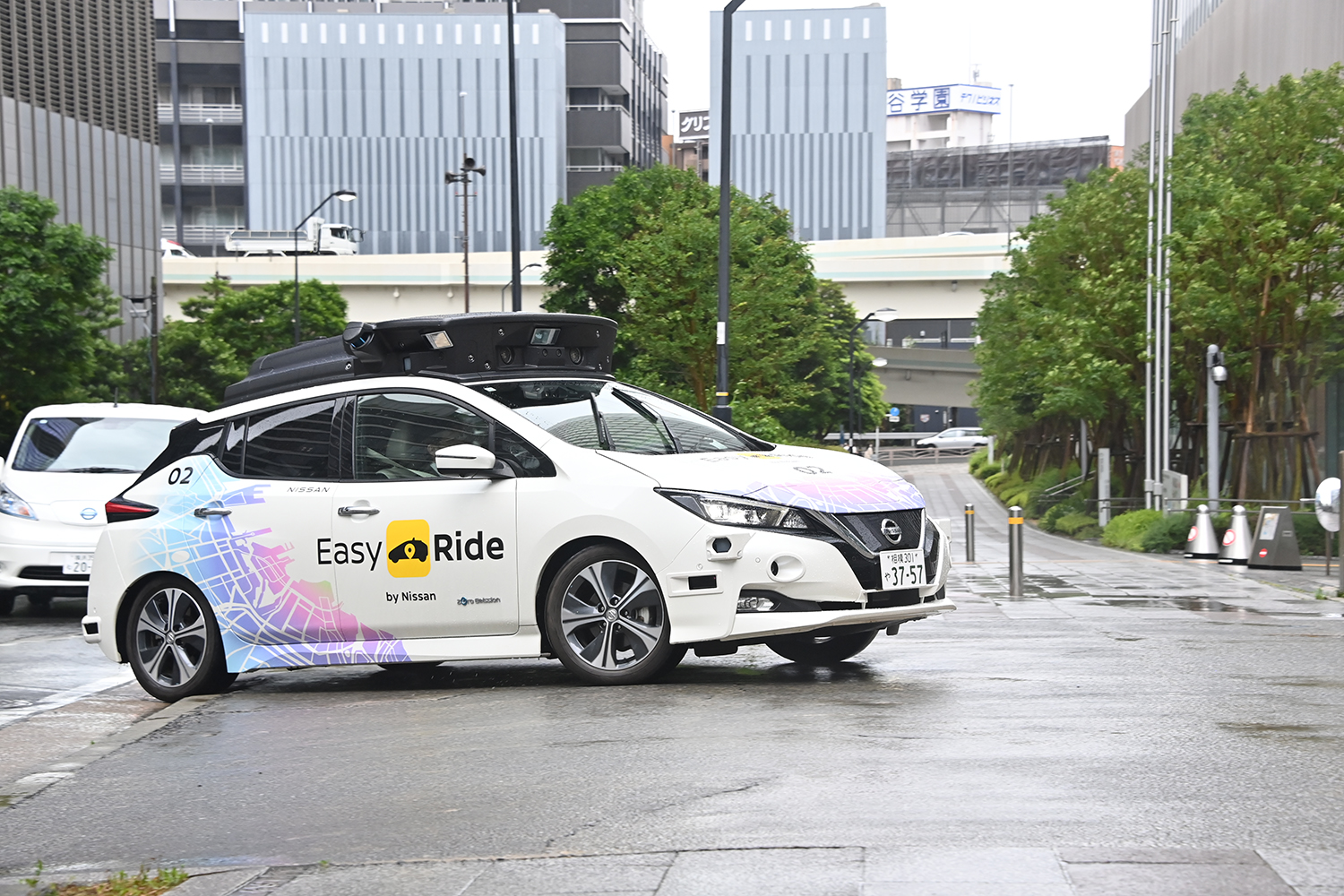 日産リーフの自動運転実験車による走行の様子 〜 画像23