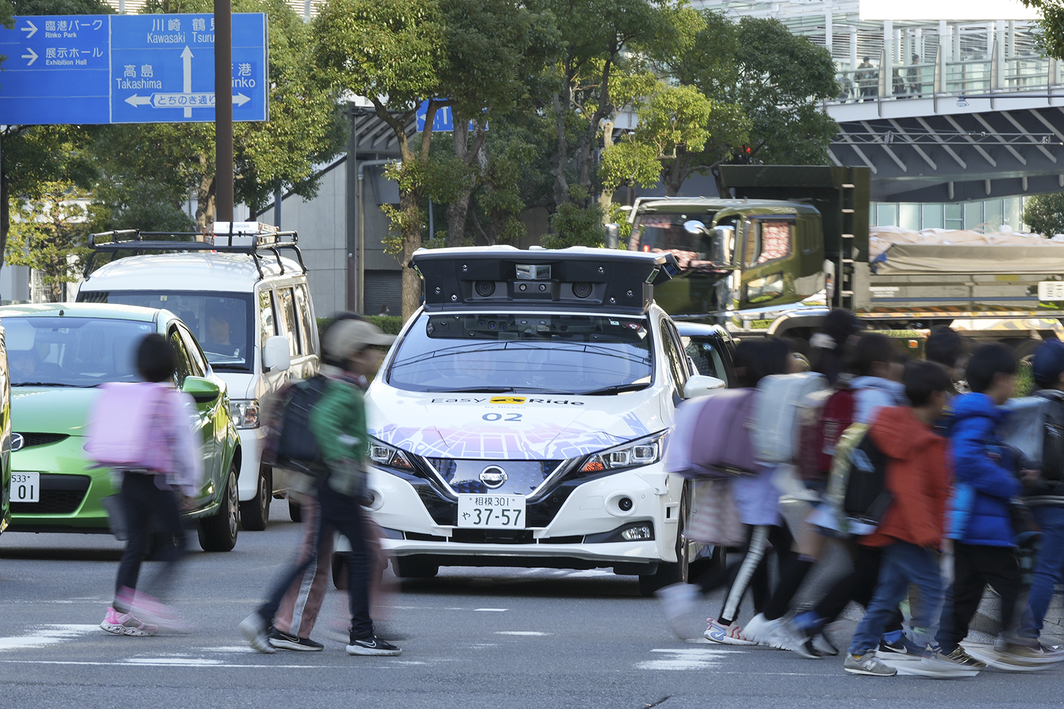 日産リーフの自動運転実験車による走行の様子 〜 画像50