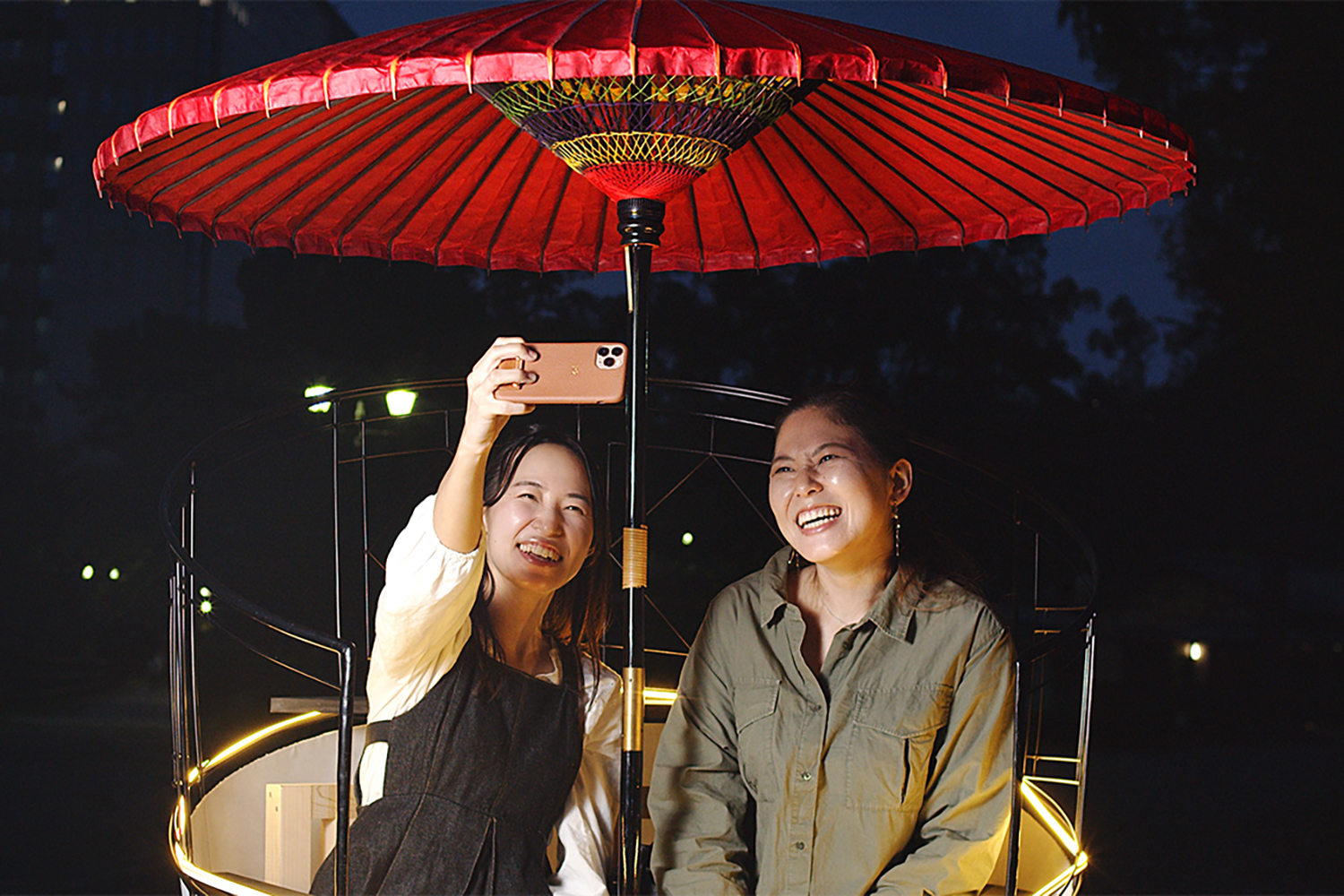 乗る人を笑顔にさせる和風な最新モビリティ「＆Brella」 〜 画像3