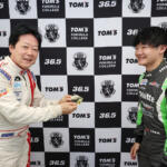 【画像】F3王者でF3000優勝経験もある中谷明彦が30年ぶりにフォーミュラを体験！　マシンの進化の凄まじさをまざまざと見せつけられた 〜 画像39