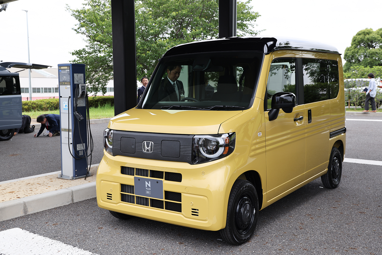 ホンダN-VAN e:のフロントスタイリング 〜 画像45