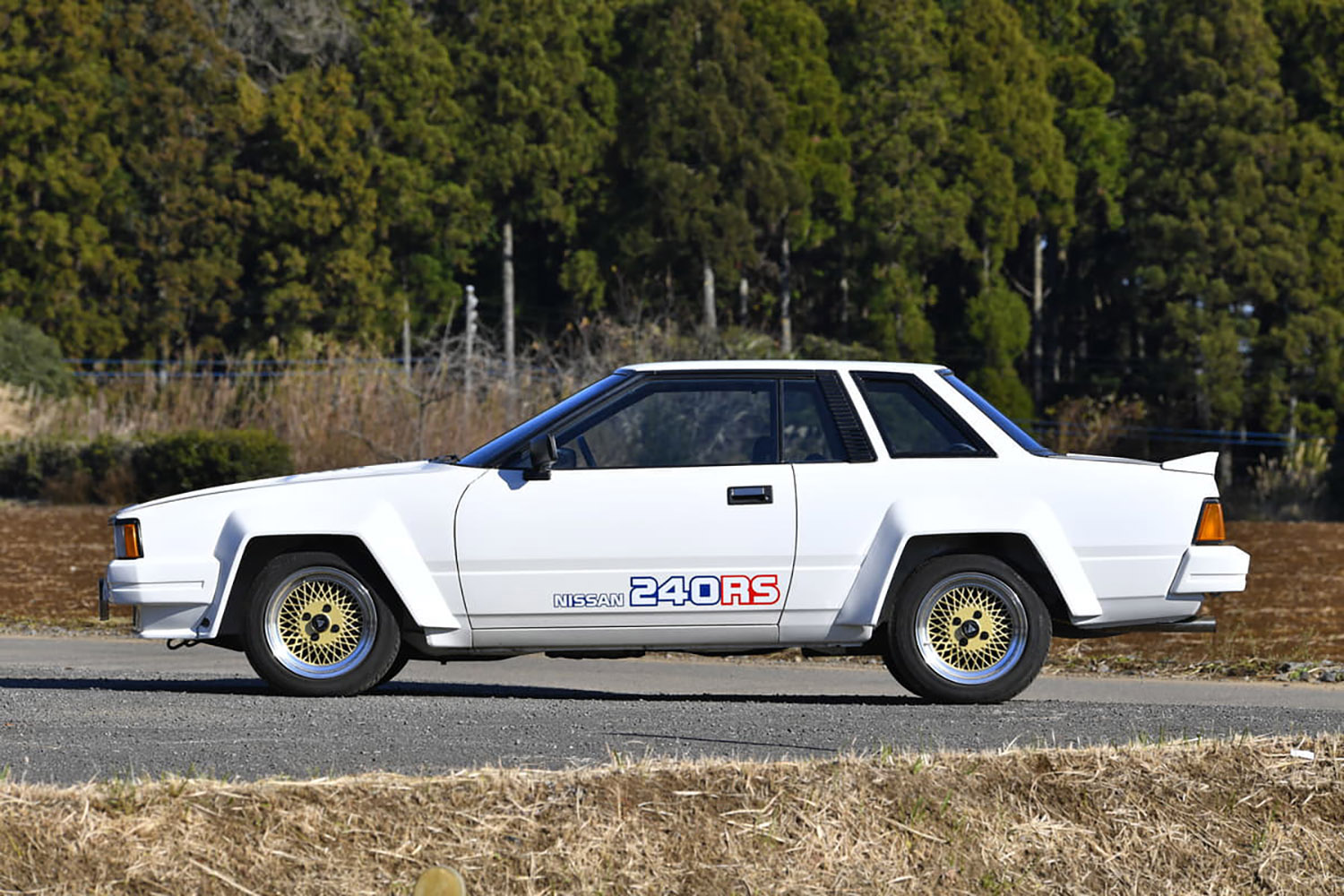 日産がラリー参戦のために開発した240RS！ グループB参戦のために作り上げたホモロゲーションマシンとは | 自動車情報・ニュース WEB ...