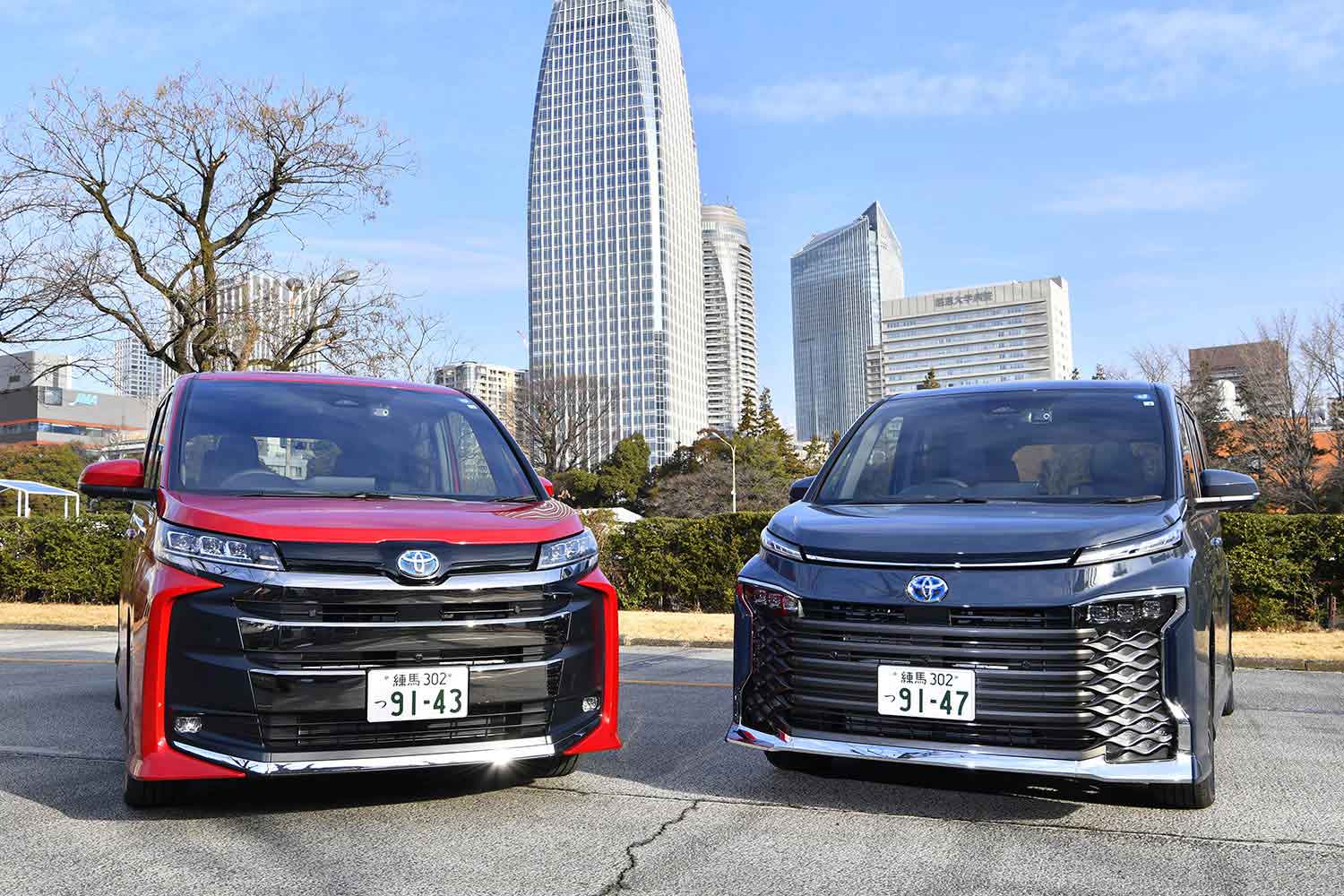 トヨタ・ノア＆ヴォクシー（4代目）の2台並び 〜 画像11