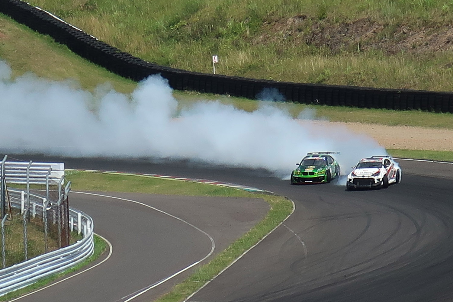 フォーミュラドリフトジャパン2024第４戦決勝の初優勝を巡る闘い 〜 画像5