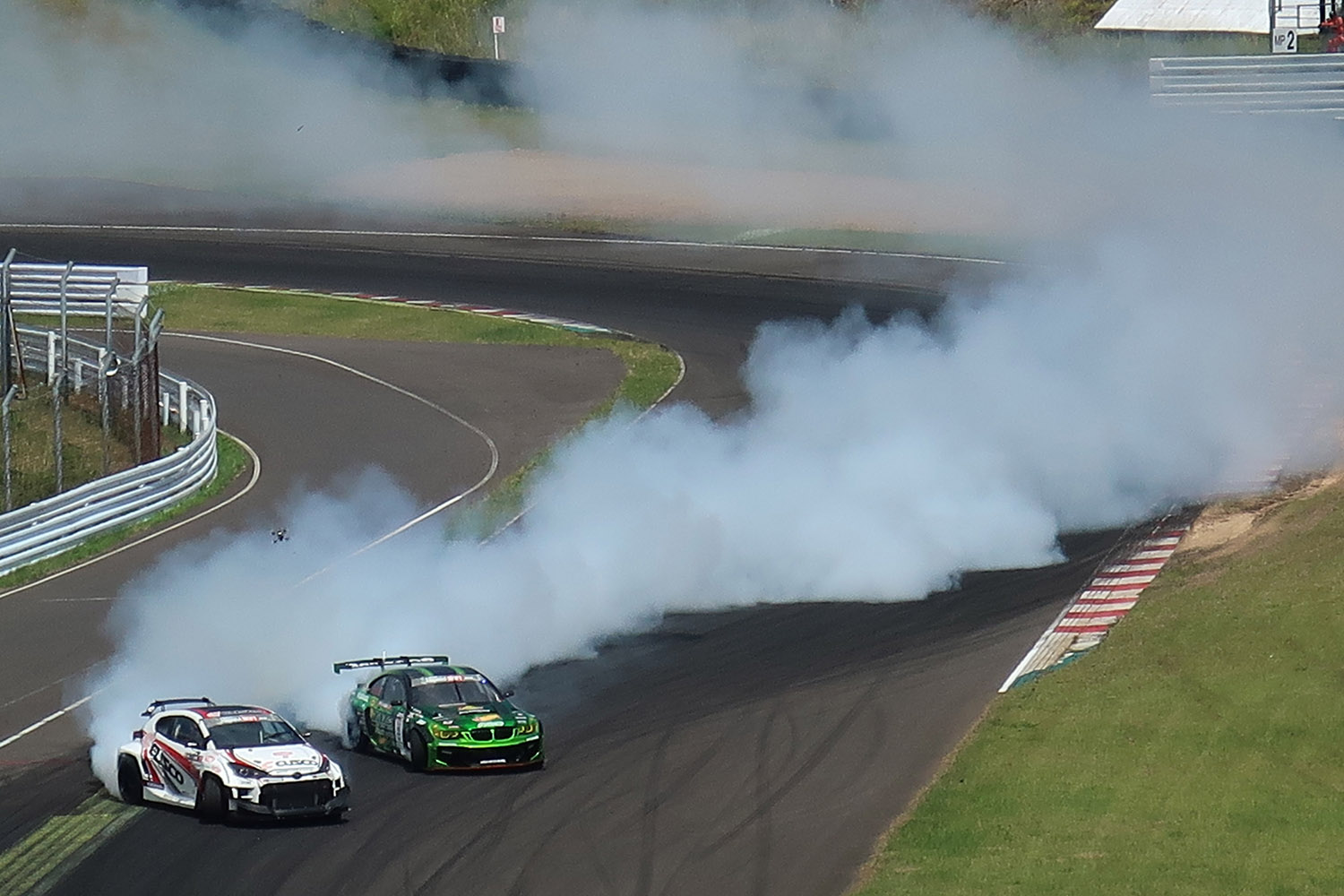 フォーミュラドリフトジャパン2024第４戦決勝の初優勝を巡る闘い