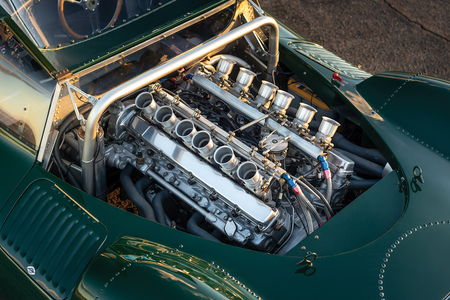 ジャガーXJ13のエンジン 〜 画像3