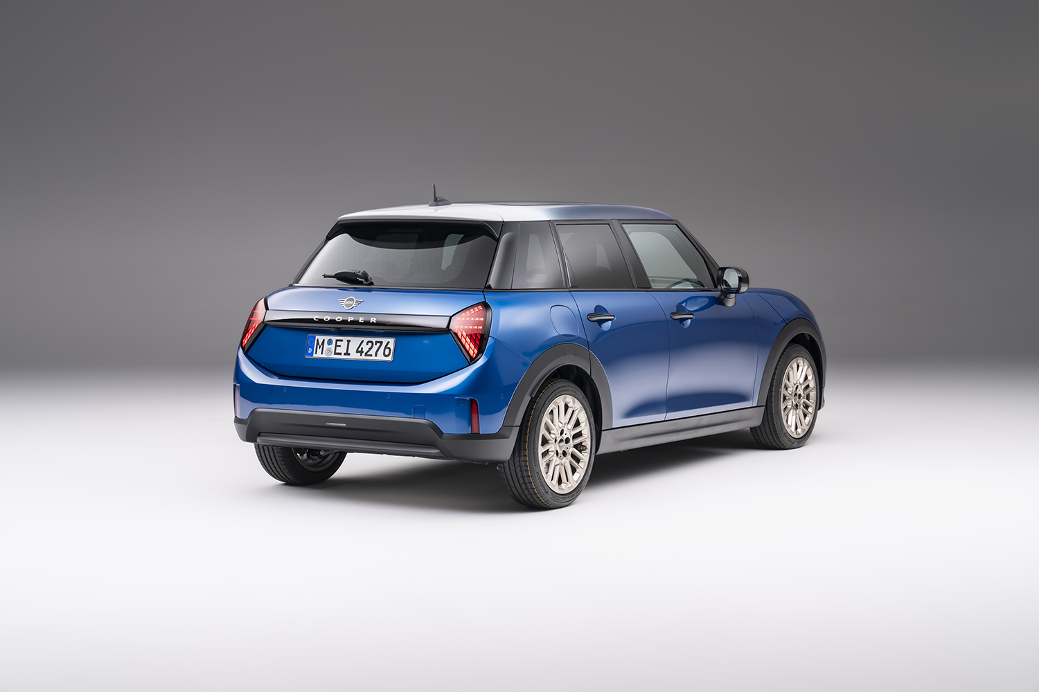 MINI COOPER 5dr