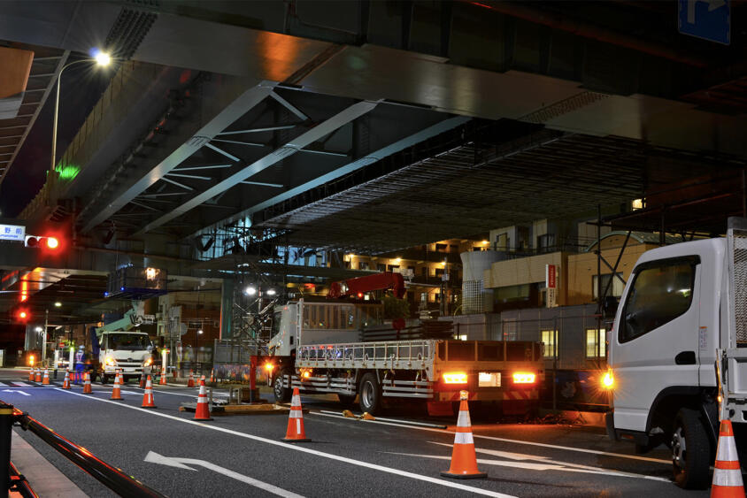 これでいいのか日本！　道路も橋もトンネルもボロボロで「改修が必要」とされても放置されてる場所だらけだった