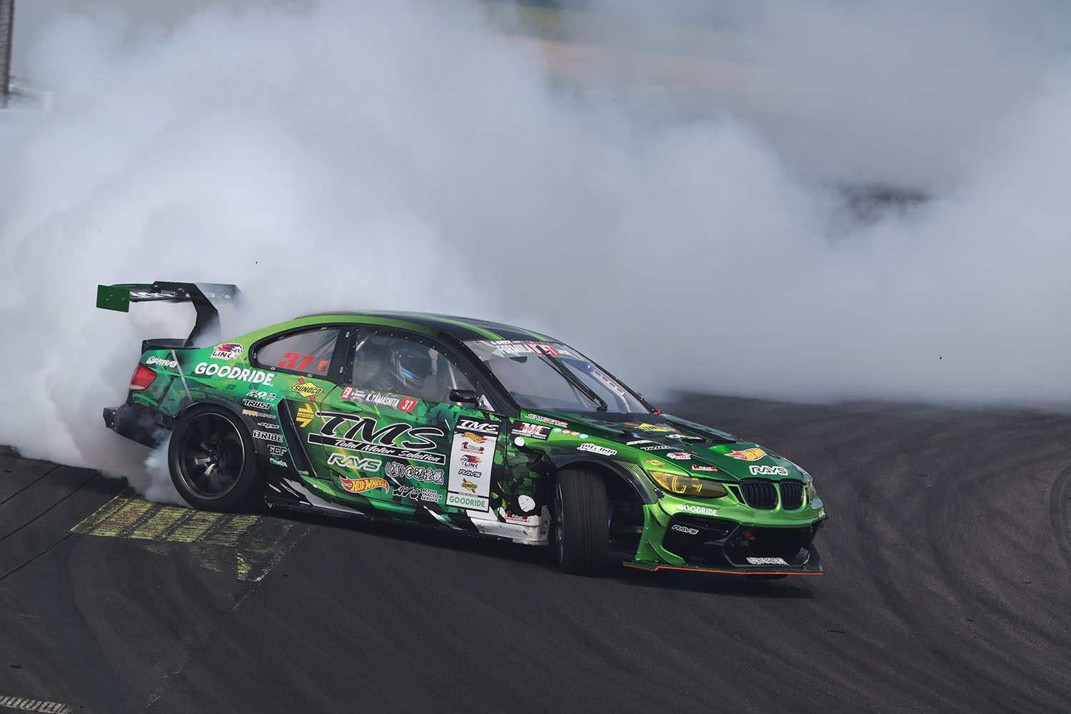 2024 FORMULA DRIFT JAPANのドリフト走行