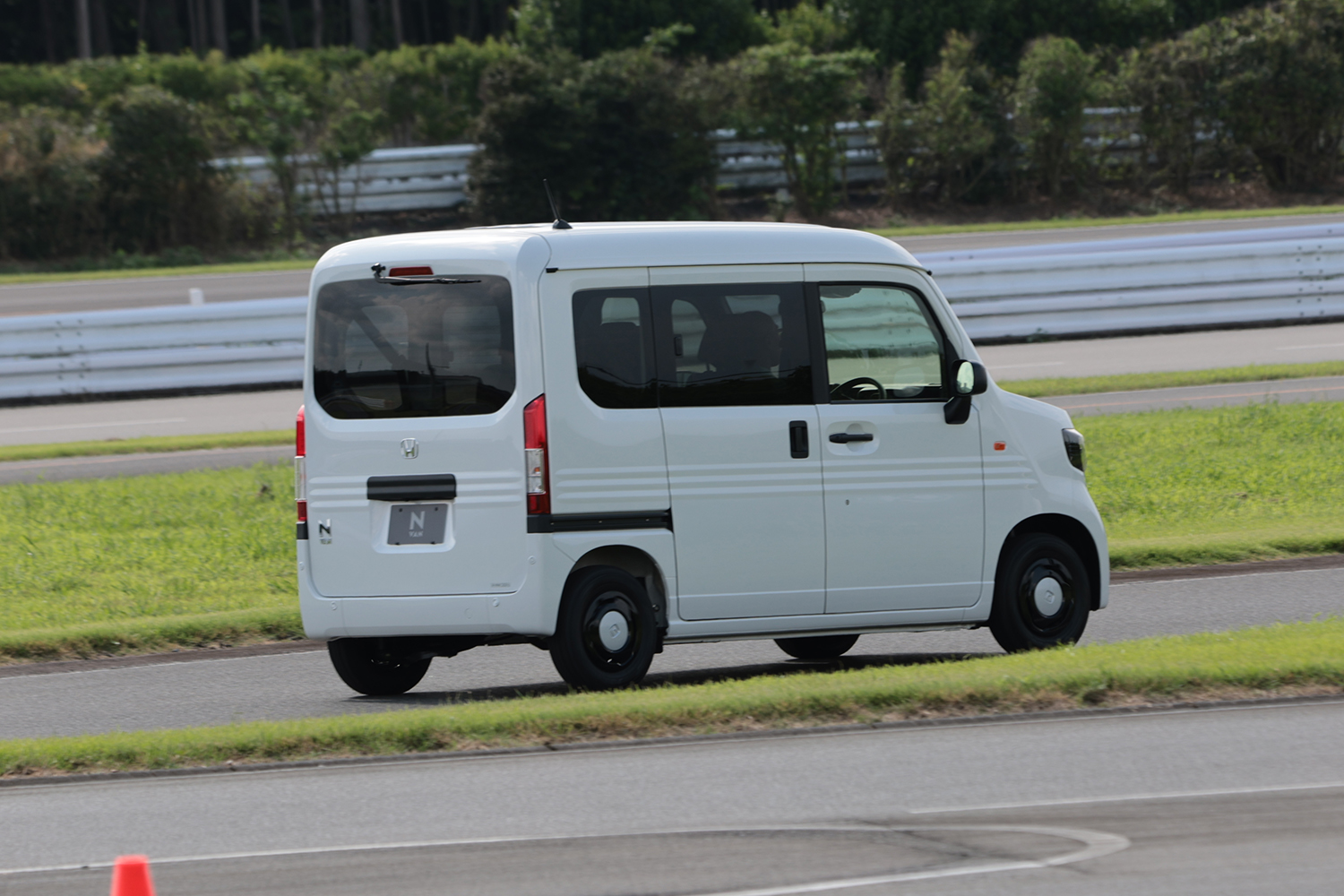 240825_WEB CARTOP_N-VAN e_0063 〜 画像50