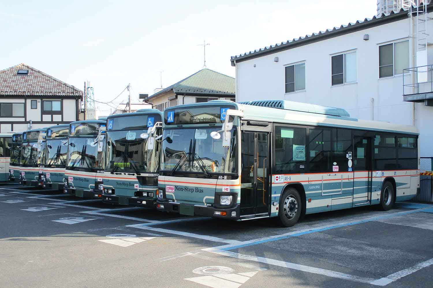 路線バスの車庫の様子