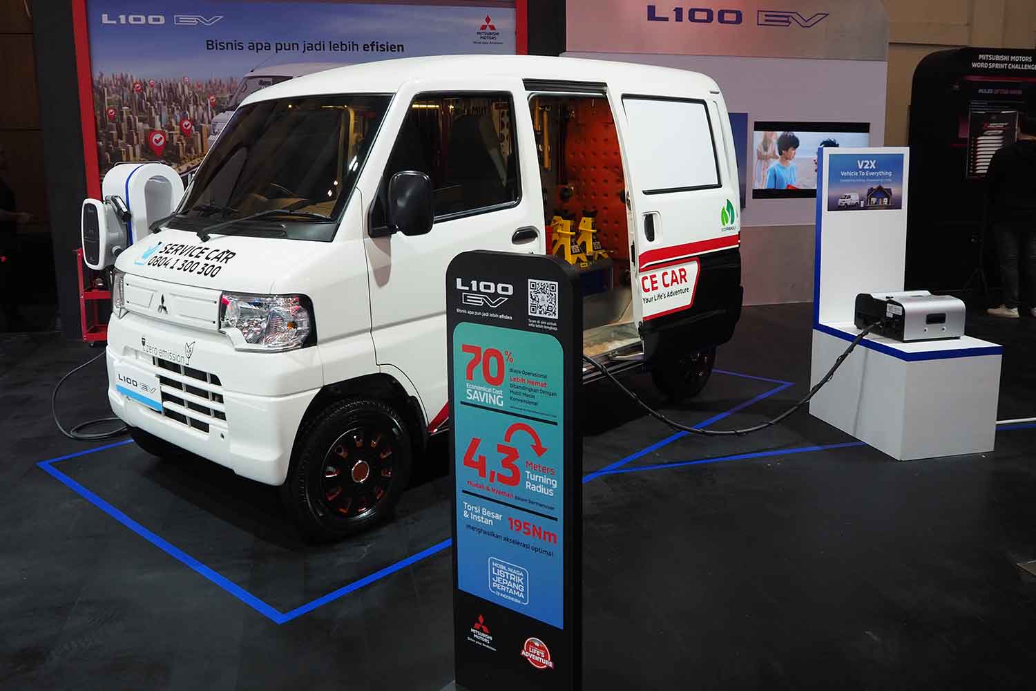 GIIAS2024の三菱ブースの三菱L100EV