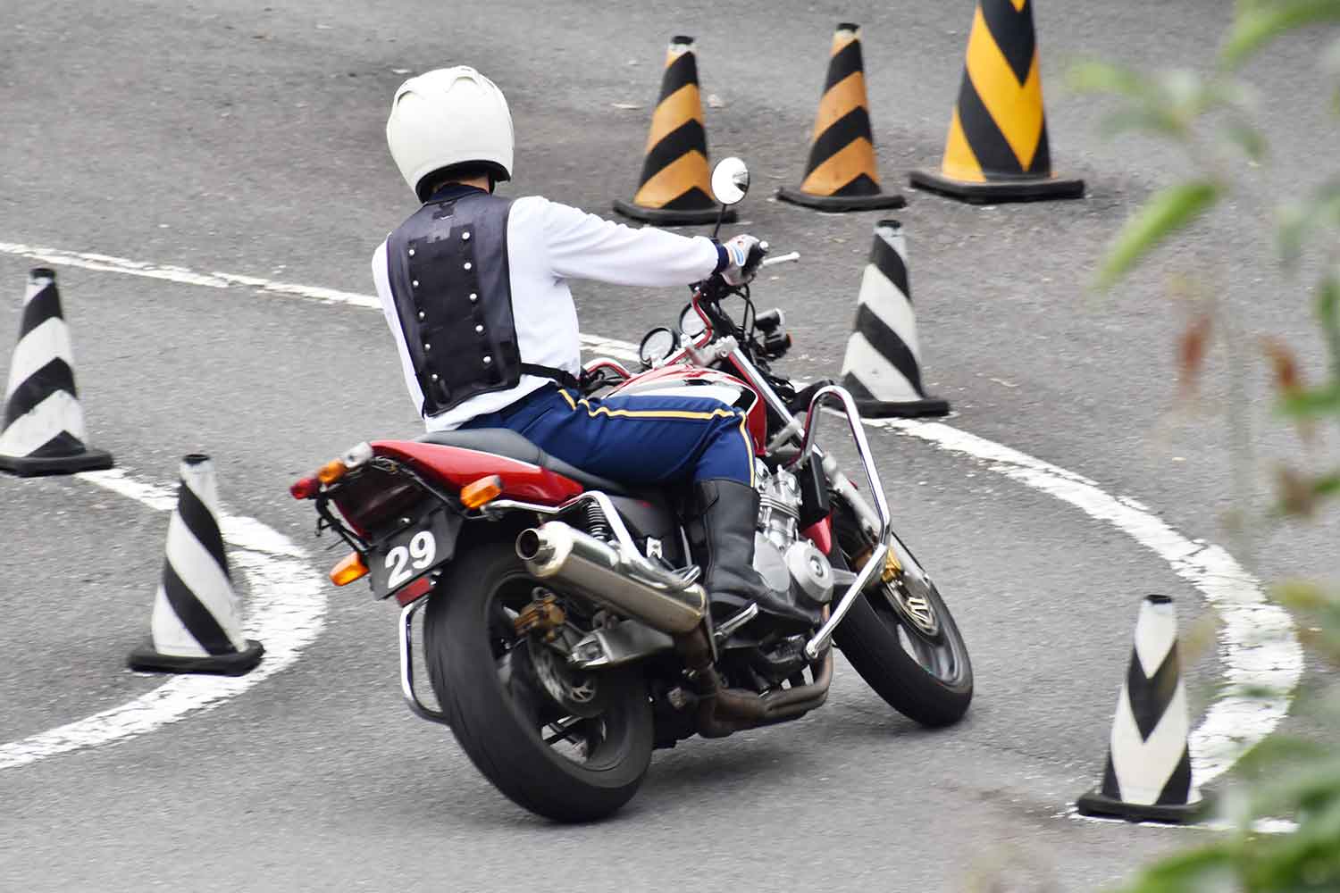 二輪車の教習様子