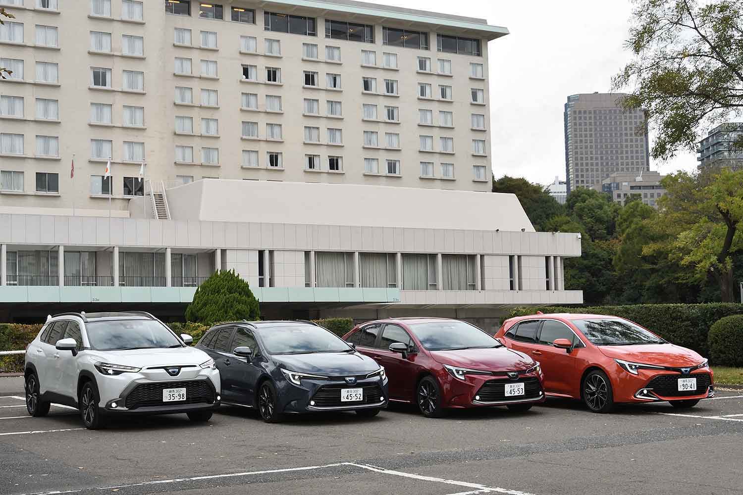 トヨタ・カローラ（12代目）シリーズの4台並び 〜 画像6