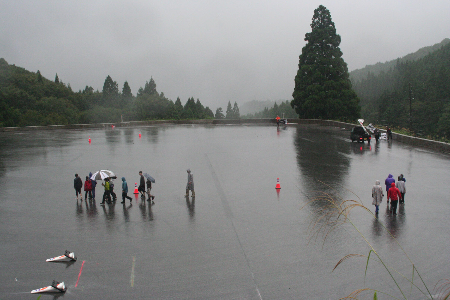 学生たちの熱戦が雨雲を吹き飛ばした「フォーミュラジムカーナ2024全国決勝大会」 〜 画像1