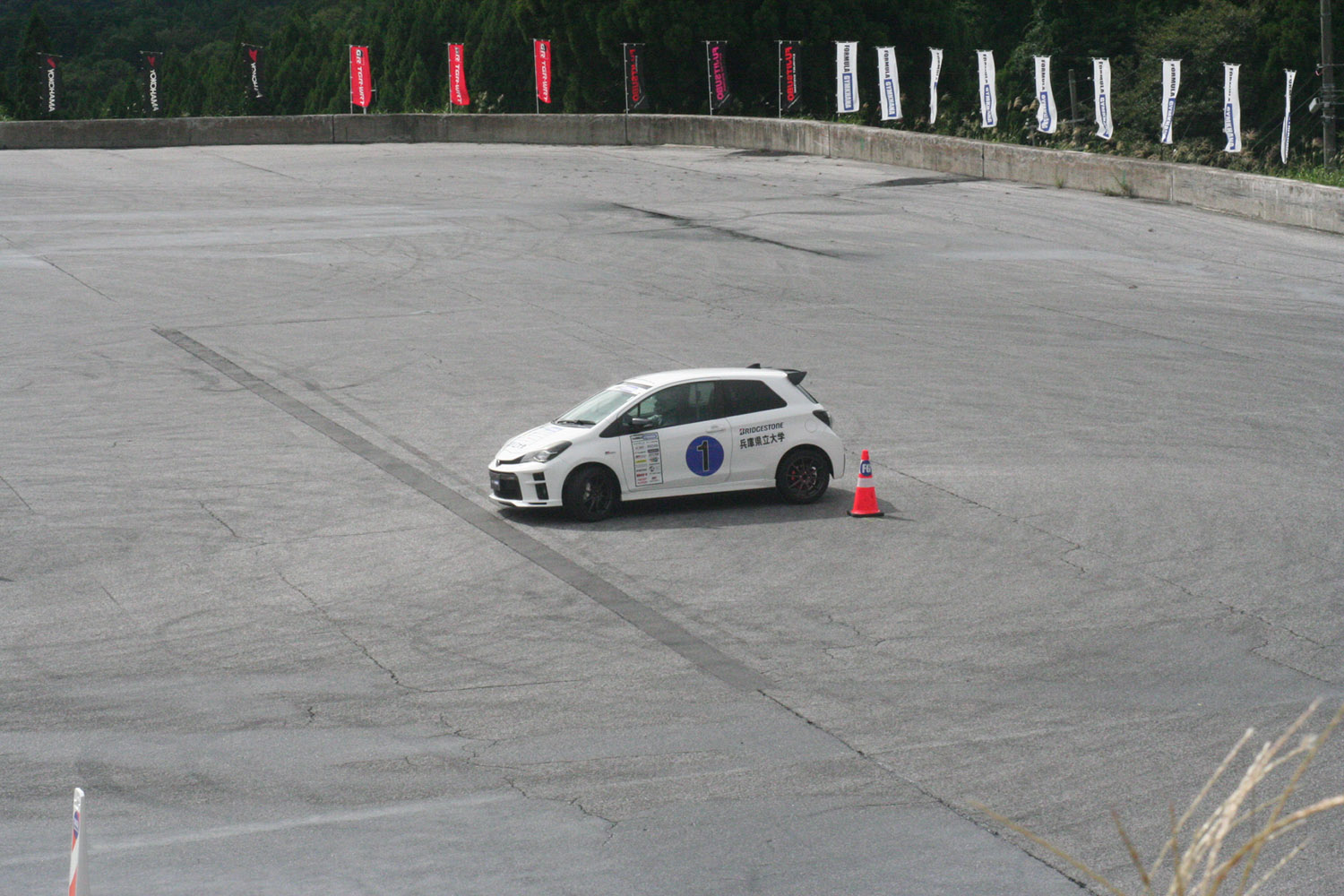 学生たちの熱戦が雨雲を吹き飛ばした「フォーミュラジムカーナ2024全国決勝大会」 〜 画像62