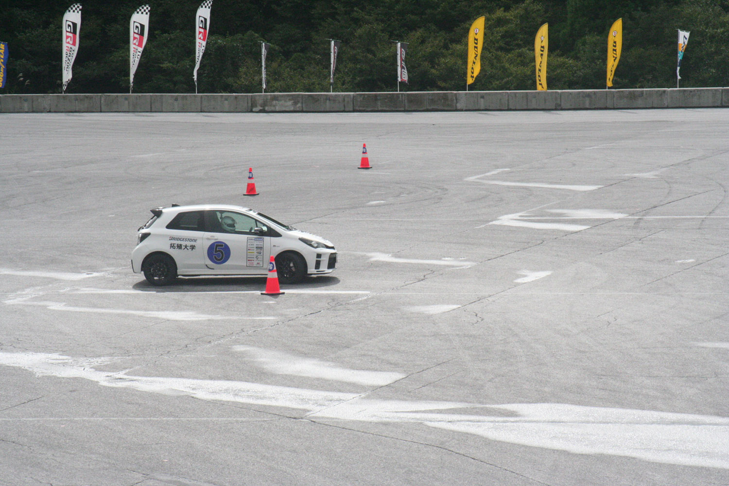 学生たちの熱戦が雨雲を吹き飛ばした「フォーミュラジムカーナ2024全国決勝大会」 〜 画像66