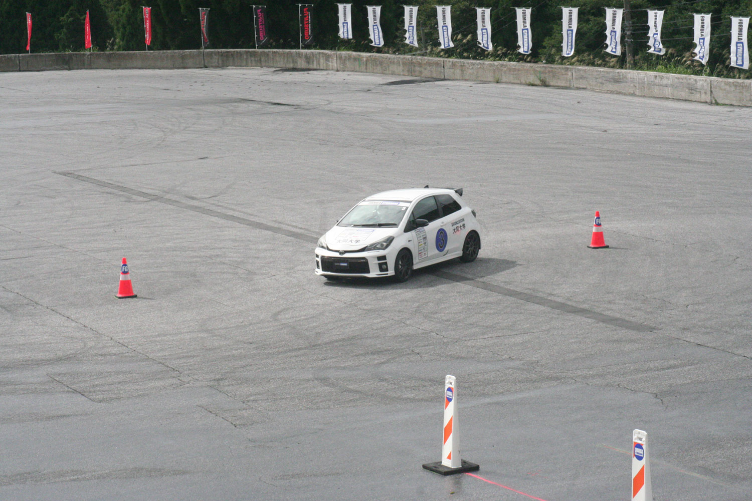 学生たちの熱戦が雨雲を吹き飛ばした「フォーミュラジムカーナ2024全国決勝大会」 〜 画像69