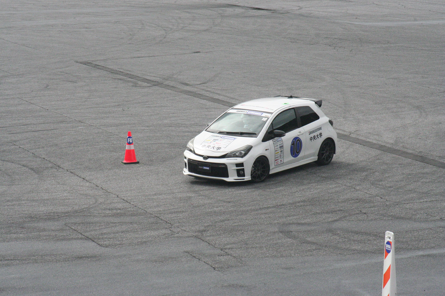 学生たちの熱戦が雨雲を吹き飛ばした「フォーミュラジムカーナ2024全国決勝大会」 〜 画像72