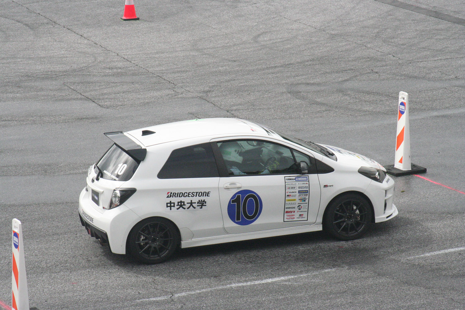 学生たちの熱戦が雨雲を吹き飛ばした「フォーミュラジムカーナ2024全国決勝大会」 〜 画像73