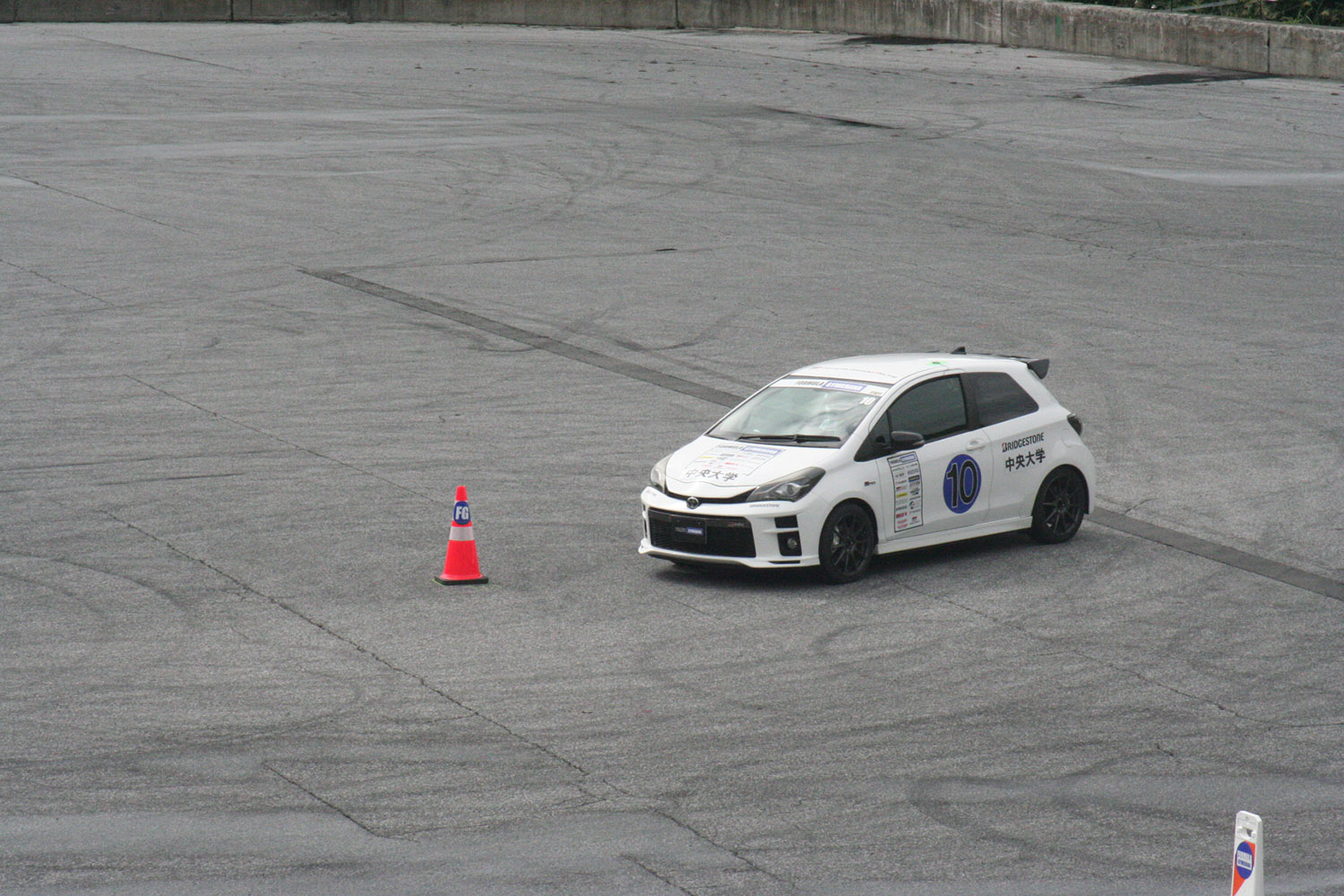 学生たちの熱戦が雨雲を吹き飛ばした「フォーミュラジムカーナ2024全国決勝大会」 〜 画像74