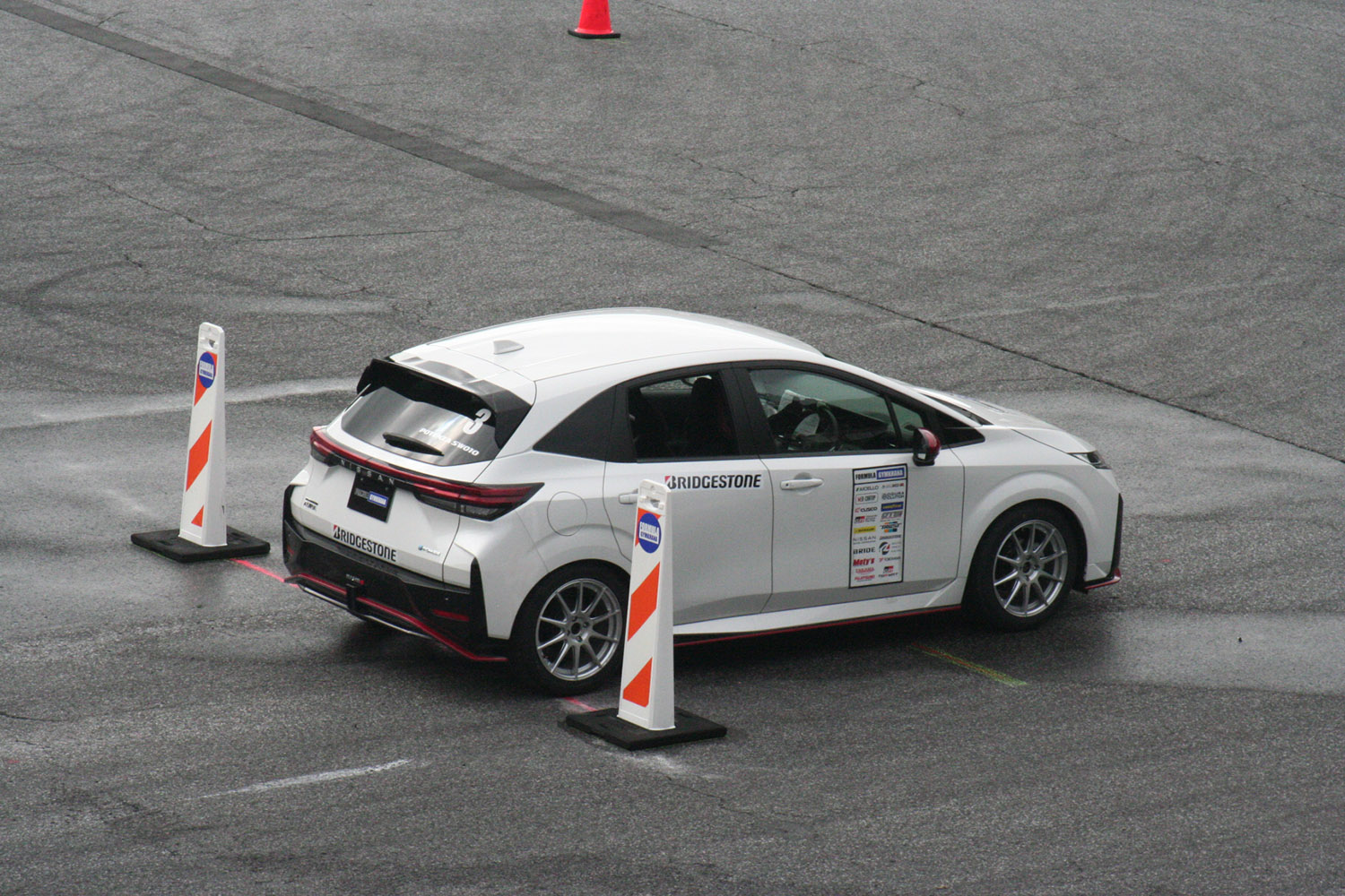 学生たちの熱戦が雨雲を吹き飛ばした「フォーミュラジムカーナ2024全国決勝大会」 〜 画像87