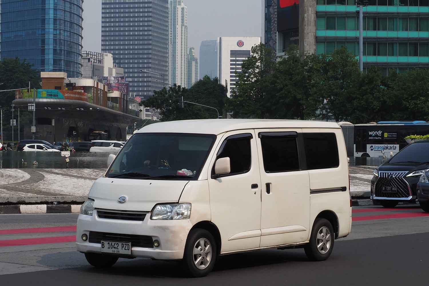 トヨタ・タウンエースはインドネシアでダイハツ・グランマックスとして国民車的存在になっていた 〜 画像9