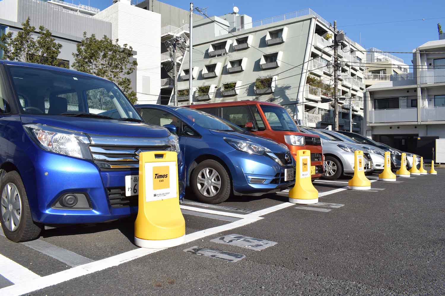 カーシェアリングの駐車場 〜 画像6