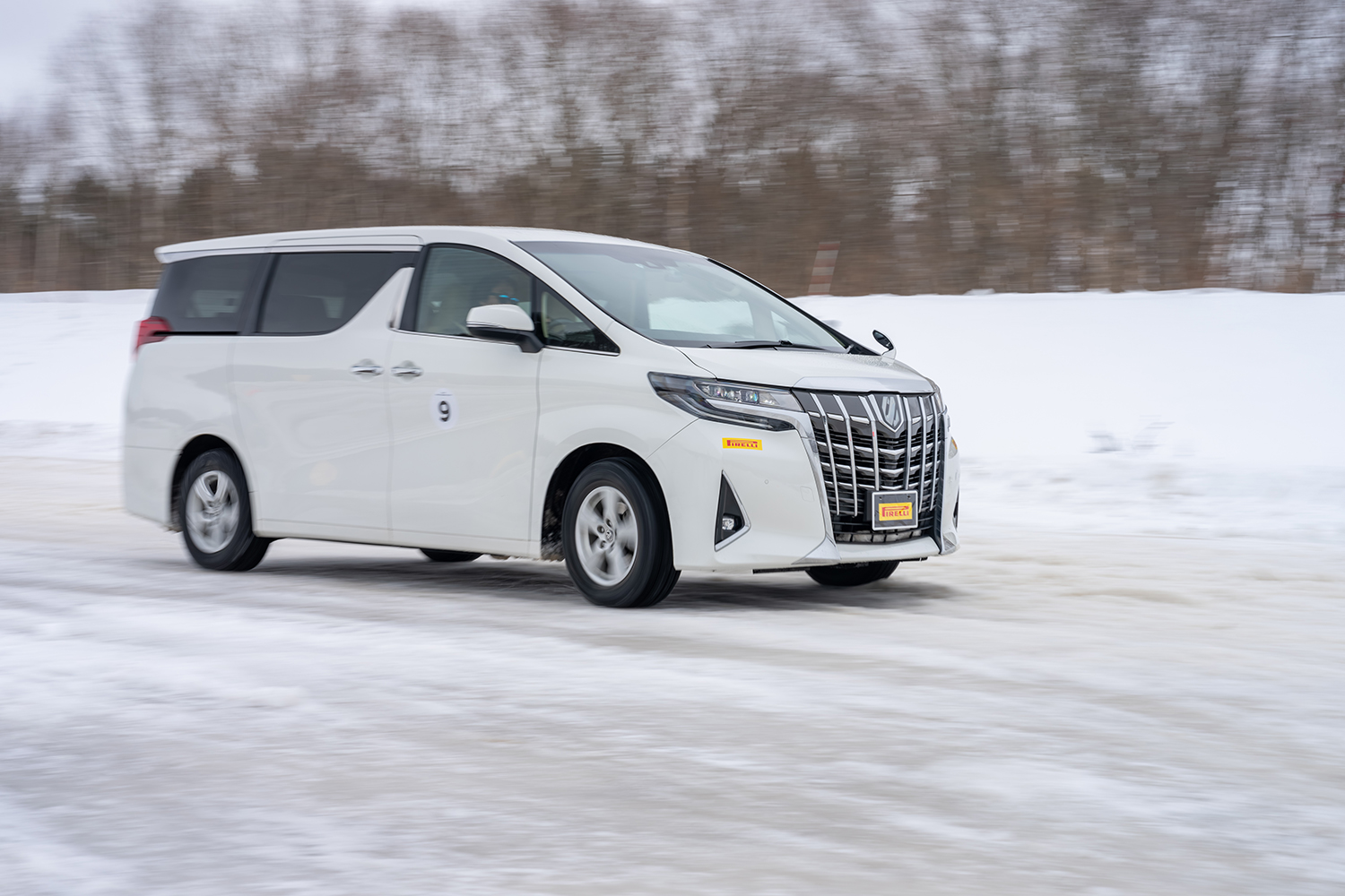 モータージャーナリストの斎藤　聡が雪上でピレリのウインタータイヤを試す 〜 画像54