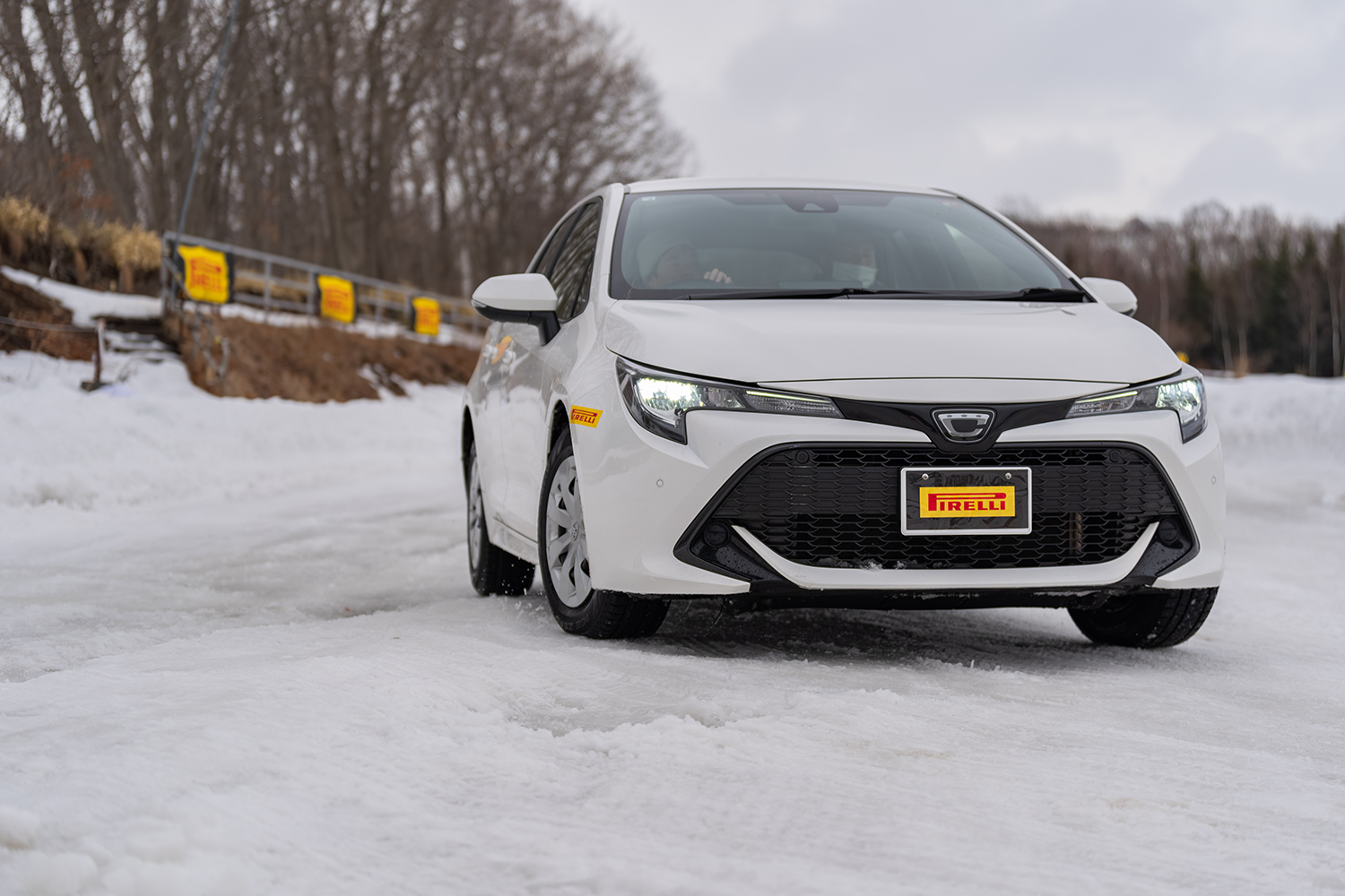 モータージャーナリストの斎藤　聡が雪上でピレリのウインタータイヤを試す 〜 画像22