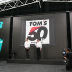 【画像】日本一のチームを作りたいと創業した「TOM’S」が50周年！　記念パーティではモータースポーツのレジェンドたちがEVカートでガチンコレース 〜 画像5