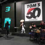 【画像】日本一のチームを作りたいと創業した「TOM’S」が50周年！　記念パーティではモータースポーツのレジェンドたちがEVカートでガチンコレース 〜 画像30